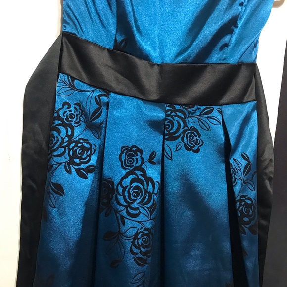 Formal Midi Blue and Black Dress - Picture 4 of 5